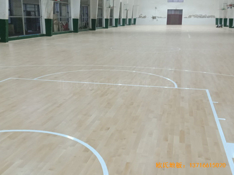 河北滄州體育學(xué)?；@球館體育地板施工案例3