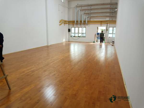 運(yùn)動(dòng)場(chǎng)館地板品牌有哪些2